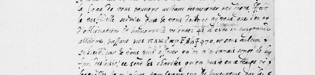 Four lines of f. 30r with the code 45 glossed Le duc d'Espernon and the cipher run after passant pres, glossed Lyon below